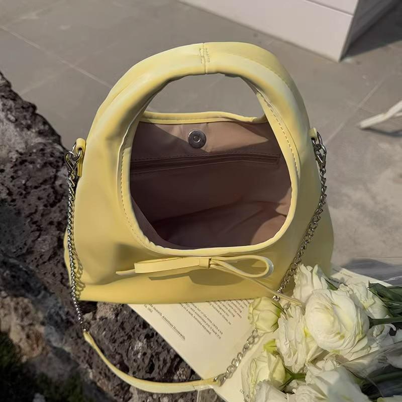 Korean simple casual messenger bag shoulder bag 2025 spring new sweet strap bow handbag women