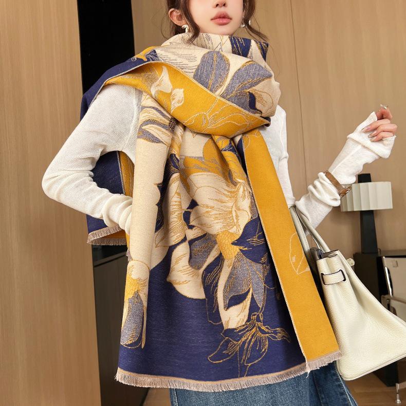 400g Retro Ethnic Bluebird Scarf: Women's Winter Warm Neck Warmer, High-End Imitation Cashmere Shawl.
