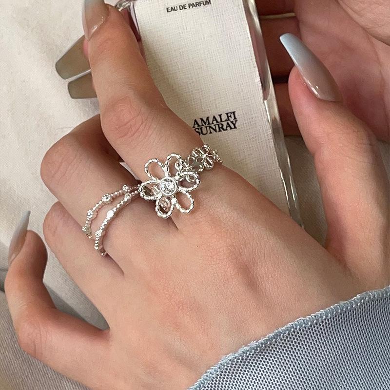 Sweet Hollow Adjustable Floral Ring - Trendy & Versatile Women's Fashion Accessory