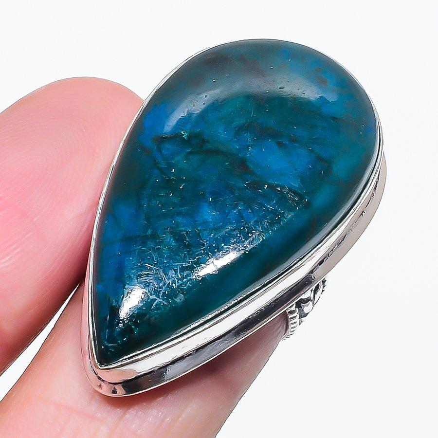 

Natural Neon Blue Apatite 925 Sterling Silver Jewelry Ring Size 6.5 Z3M27