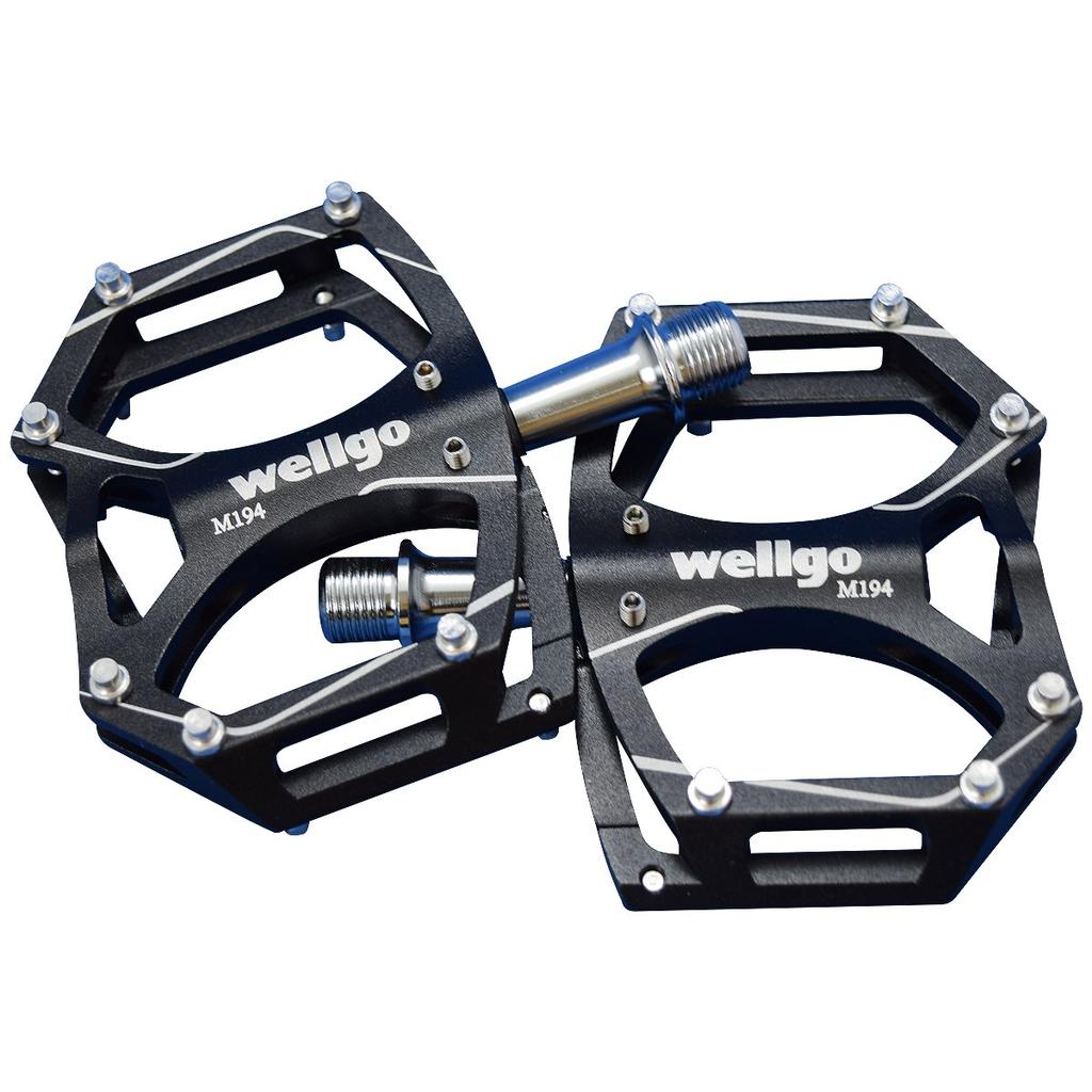WELLGO Aluminum Pedals with Pins, CNC Cut, Thin, Black, 260g, Road/ATB/MTB, M194