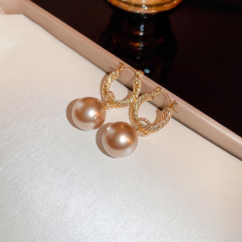 Silver Needle Diamond Pearl C-Shaped Earrings French Retro Premium Temperament Earrings Personality Light Luxury Earrings Women