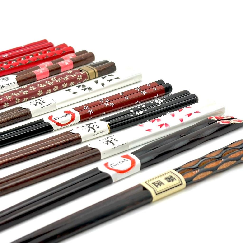 Yamaya Lacquerware: Set of 10 Wooden Lacquered Chopsticks, Stylish and Cute, Pair, 2024