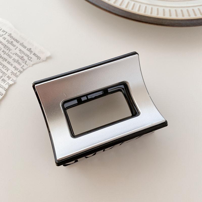 Elegante Große Kunststoff-Haarklammern in Verschiedenen Farben für Stilvolle Hochsteckfrisuren und Modische Frisuren