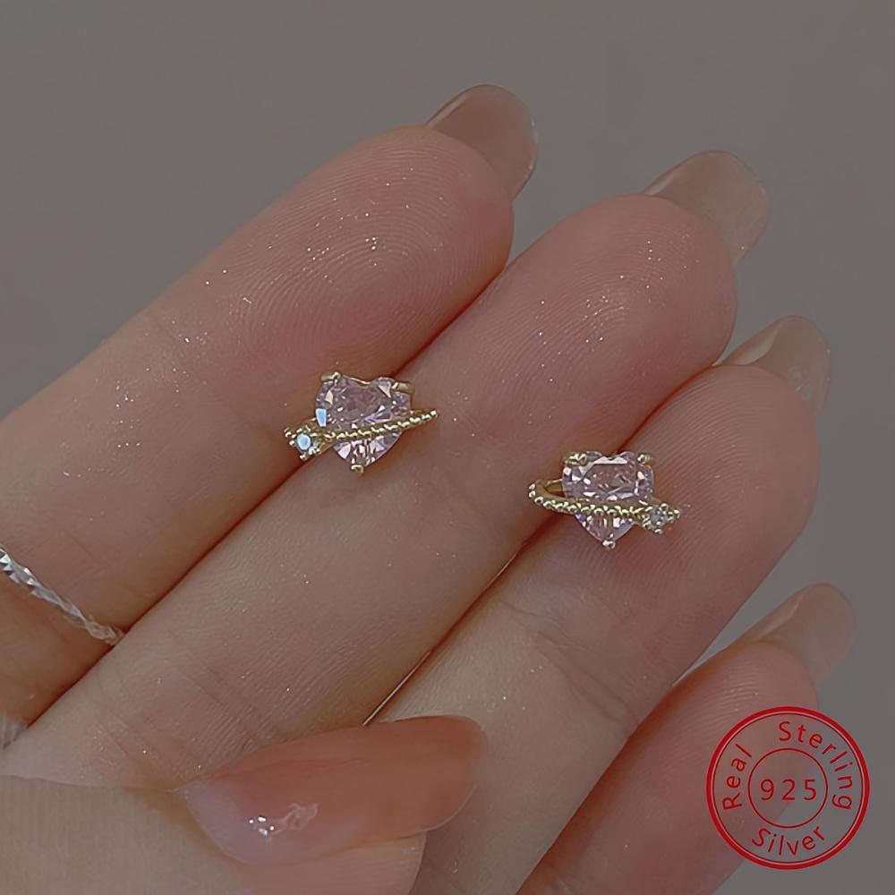 

Мини-нежные гипоаллергенные серьги-гвоздики из стерлингового серебра 925 пробы с дизайном сердца и планеты, инкрустированные цирконом, красивый декор для ушей ко Дню святого Валентина