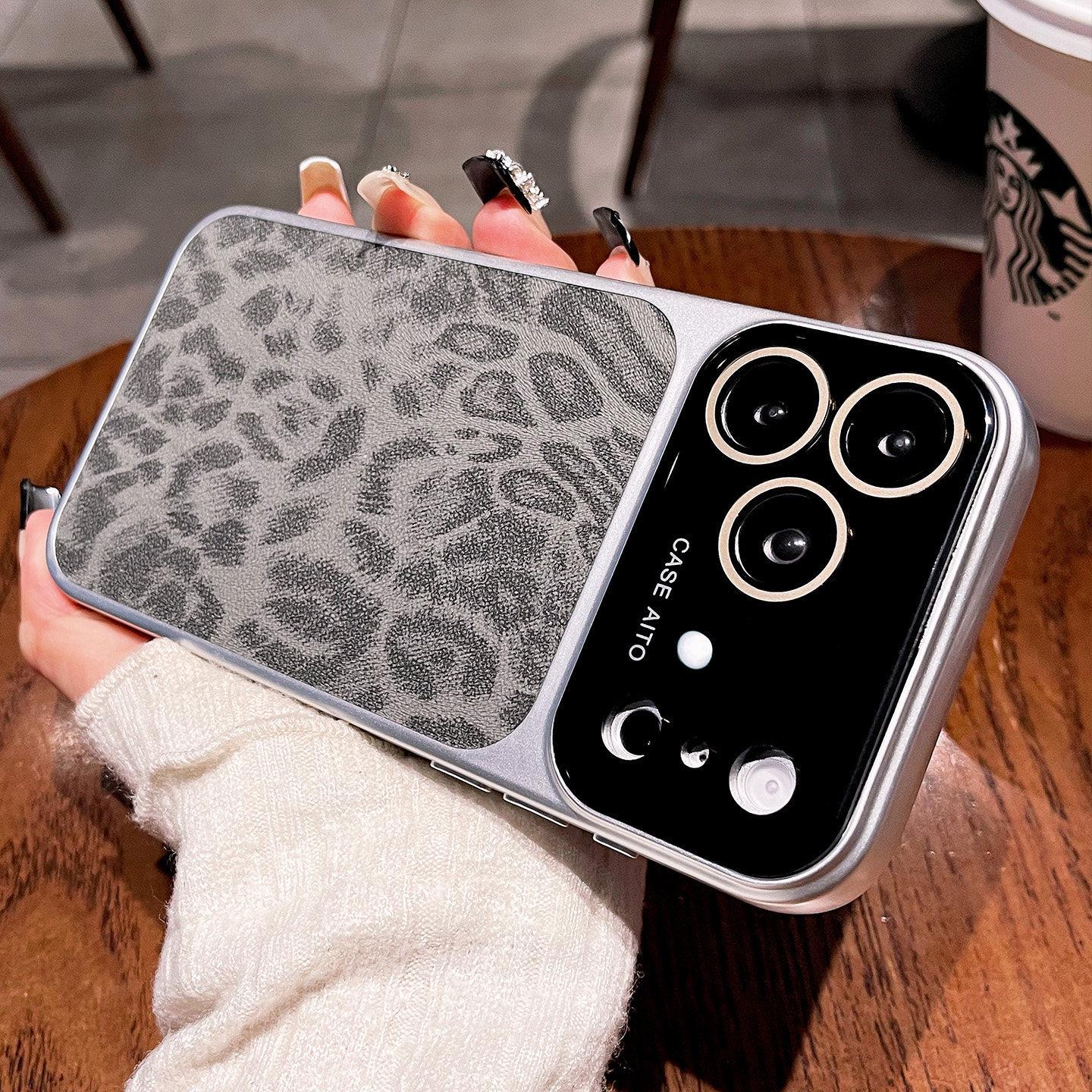 

iPhone 17 Pro Max Leopard Print Leather Phone Case with Mirror Protection & Anti-Fall Cover iPhone 14 Pro Max
