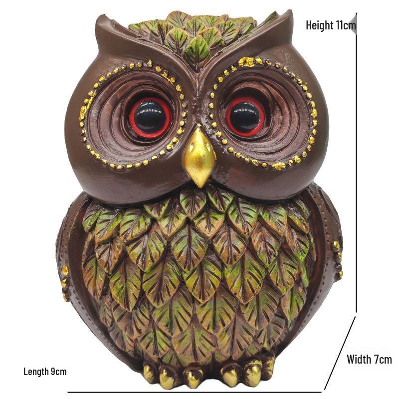 Nordic Retro Owl Figurine: Luxury European-Style Home Decor for Living Room and Entrance Hall.