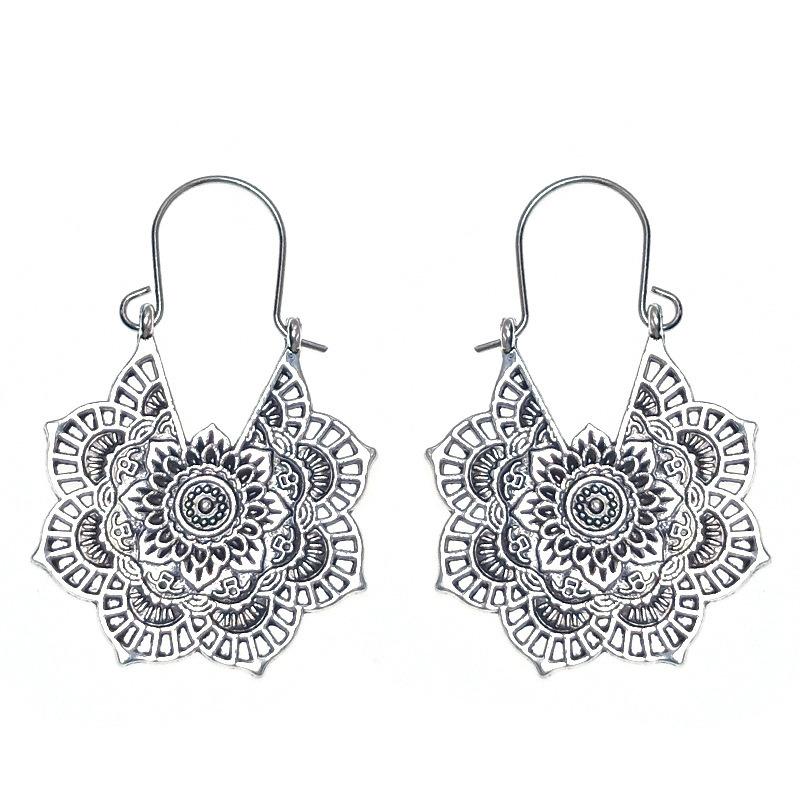 

Vintage Drop Earrings For Women Ethnic Gypsy Geometric Hollow Carved Flower Leaf Zircon Antique Copper Color Fashion Earrings