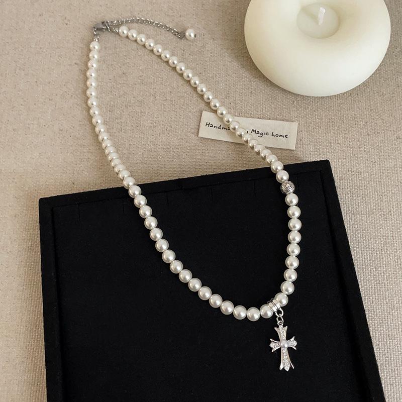 Retro Pearl Pendant Necklace & Bracelet Set - Elegant Women's Fashion Choker & Sweater Chain