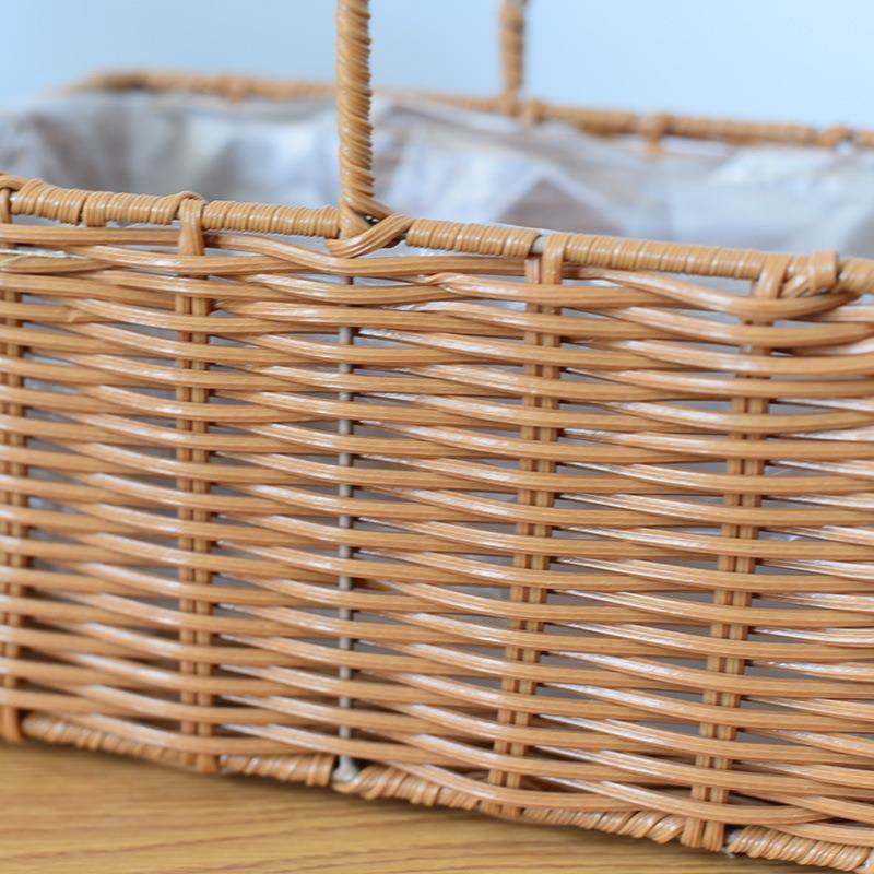 Processing custom imitation rattan woven flower basket, hand-woven waterproof gift basket with flowers, hand-woven hand-held gift basket