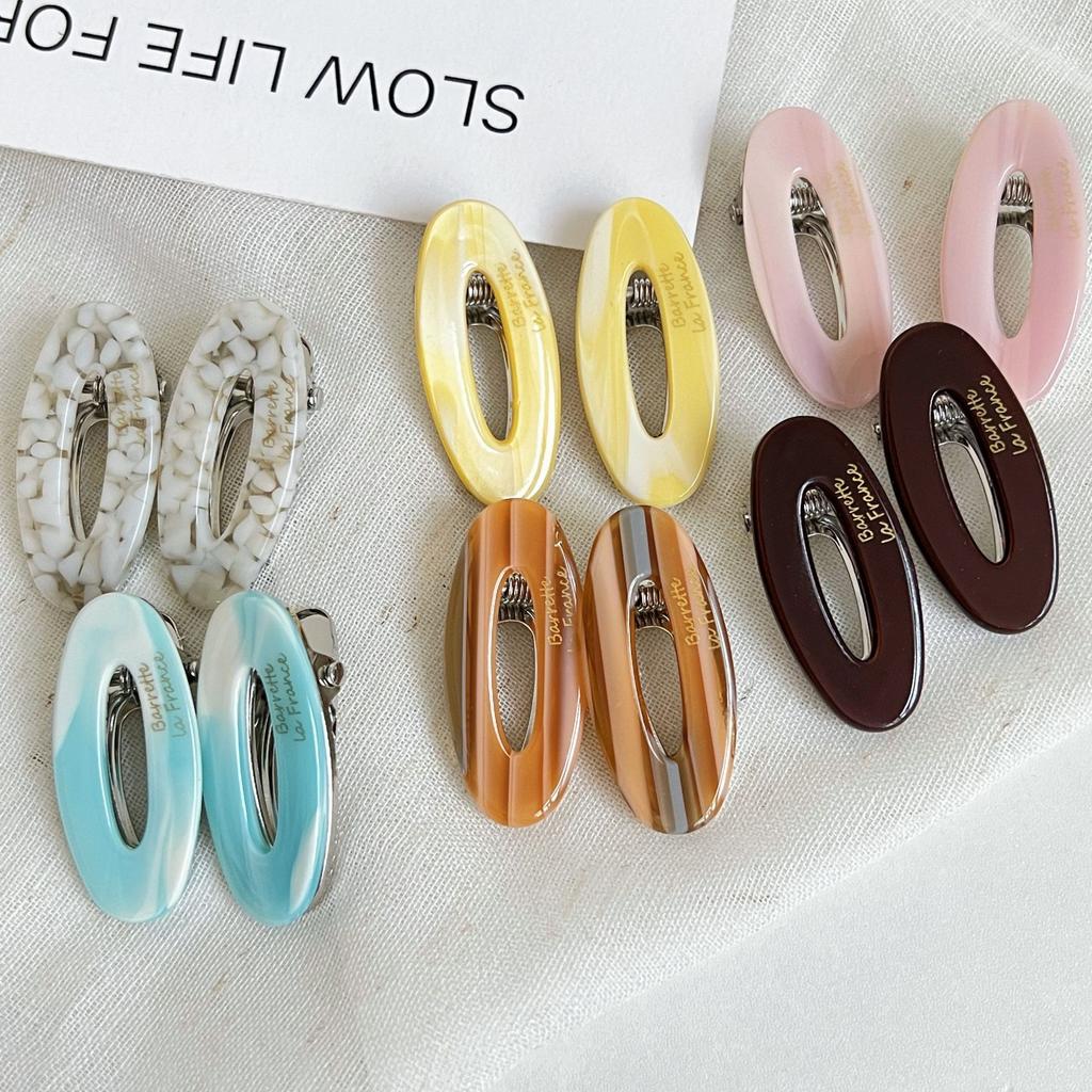 2 Stück/Set Acetat Haarspangen Bunt Klein Ausgehöhlt Oval Geometrisch Haarspangen Seitenstecker Haarnadel Damen Haarschmuck
