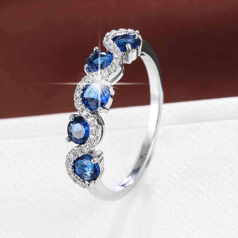 French Luxury Zirconia-Inlaid Pure Copper Women's Ring
