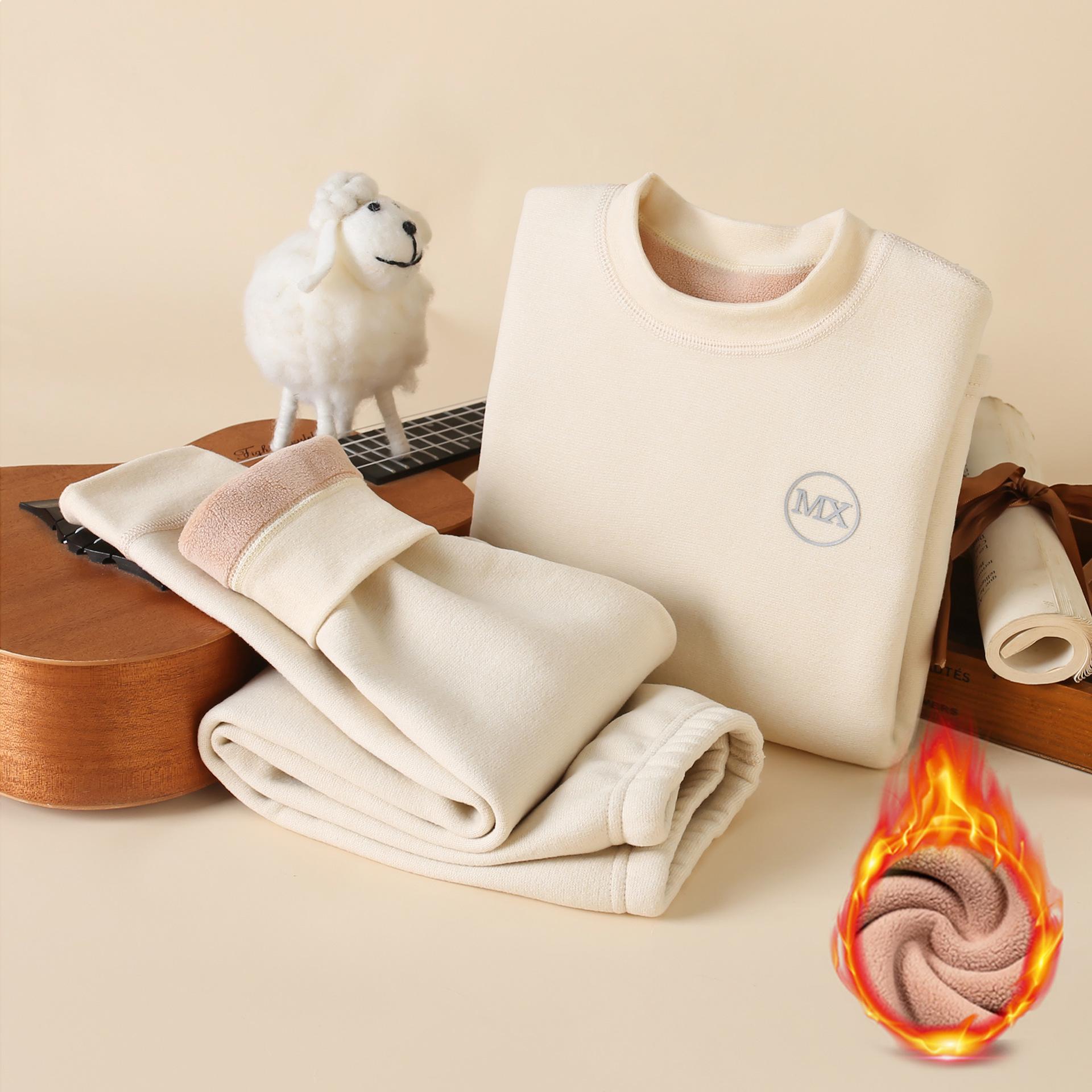 

Дитячий плюшевий комплект термобілизни - унісекс, дуже товстий низ і штани на осінь/зиму 130cm