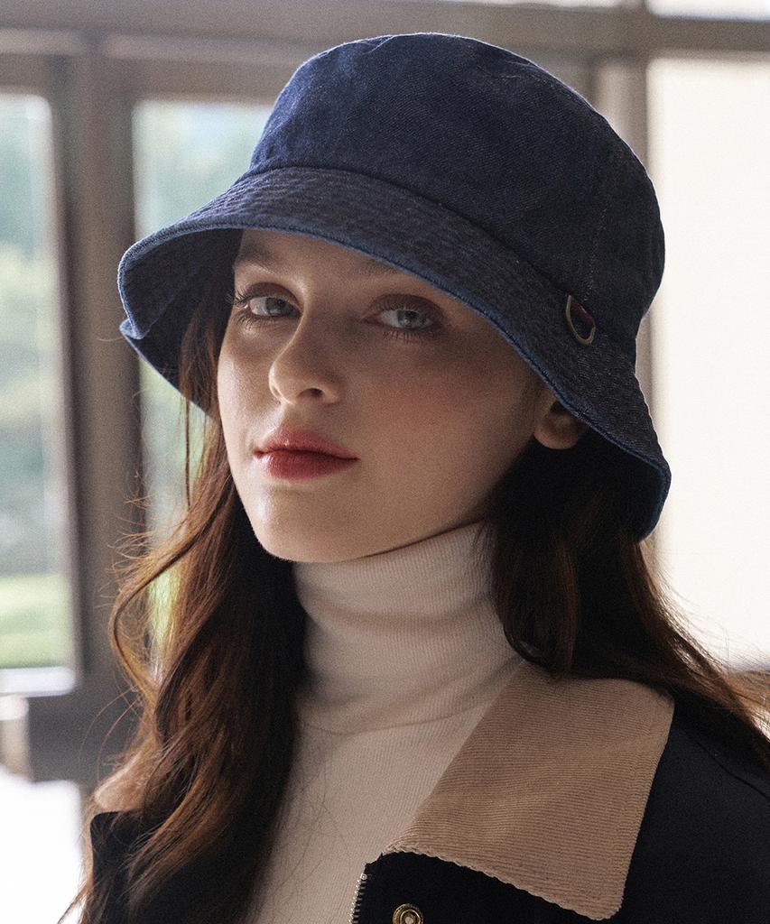 Hwaiteusaenjeu Purple Label Kuroki Washed Denim Bucket Harriet