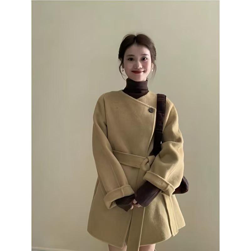 French Wool Dragon Phoenix Short Coat - Petite Loose Fit for Autumn/Winter