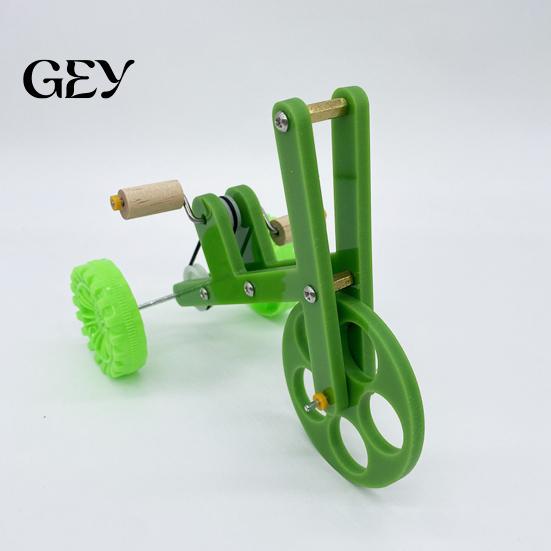 Pedal Activated Bird Toy Parrot Training Bicycle, Funny Bike Toy, Creative Bicycle Green for Birds Intelligent Development Durable