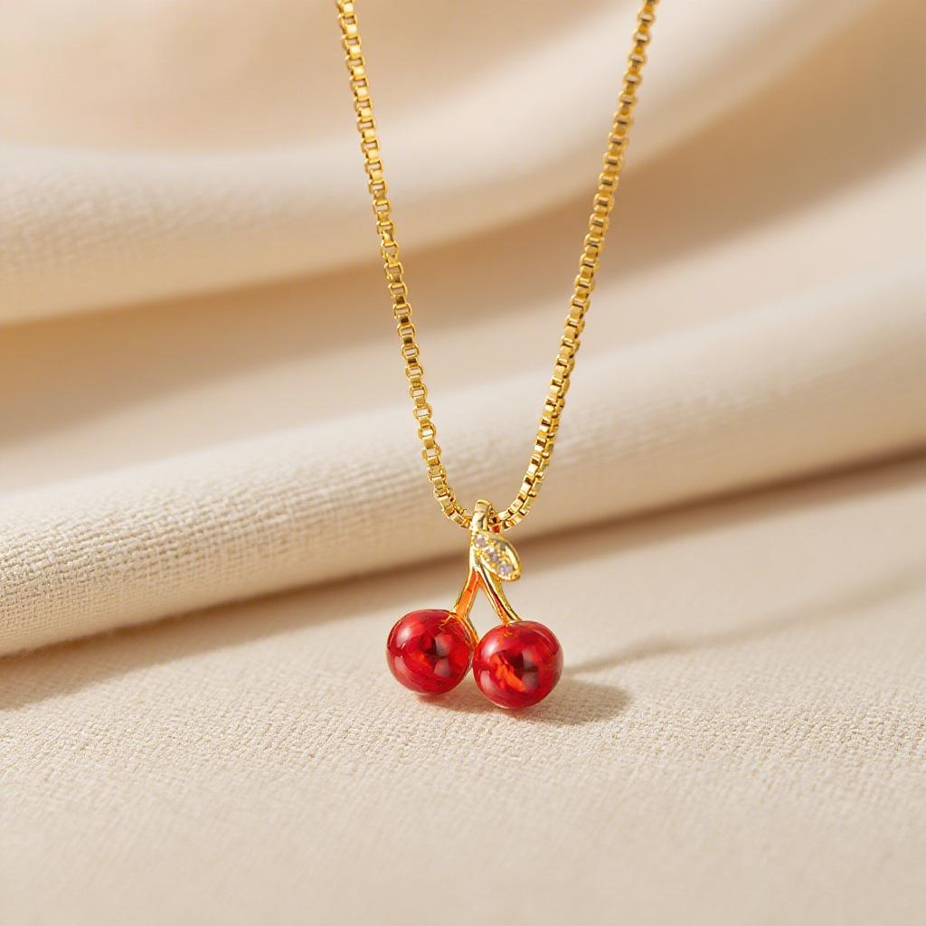 Elegant Light Luxury Zircon Necklace for Women - Gold-Plated, Simple Clavicle Chain