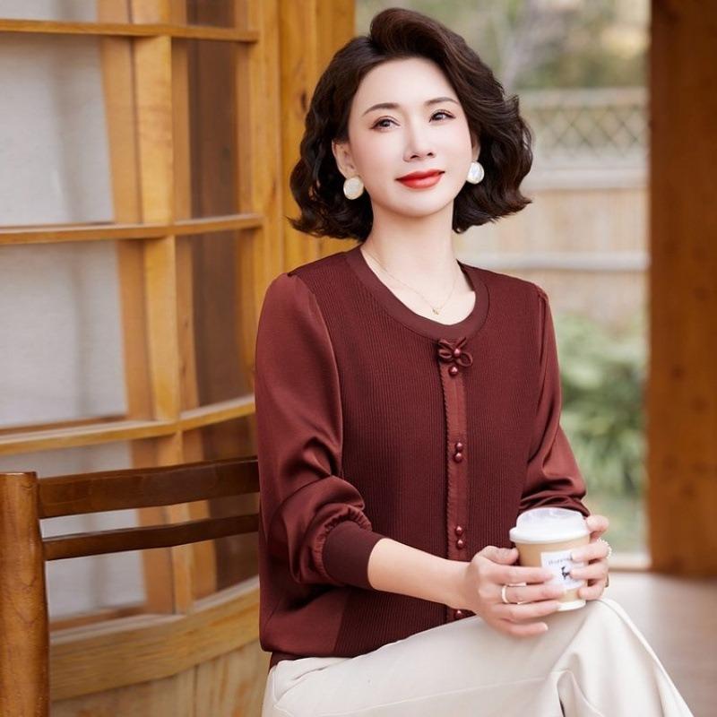 Temperament Spring and Autumn Fashionable Knitted Tops and Small Shirts New Style Spring Style Bottoming Shirts for Middle-aged