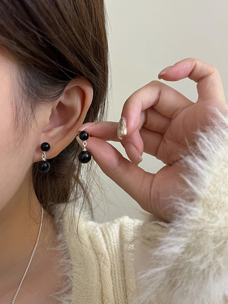 Su Chuang S925 Sterling Silver Black Agate Round Bead Earrings - Luxurious Face-Slimming Studs 925 Silver чёрный