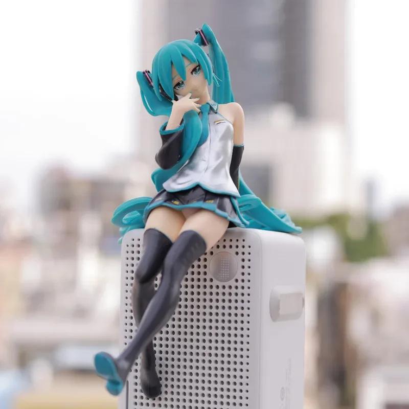 14CM Anime Sitting Hatsune Miku Figures kawaii Long Hair Sakura Action Toys Girls PVC Figure Model Toys Hatsune Miku Girl