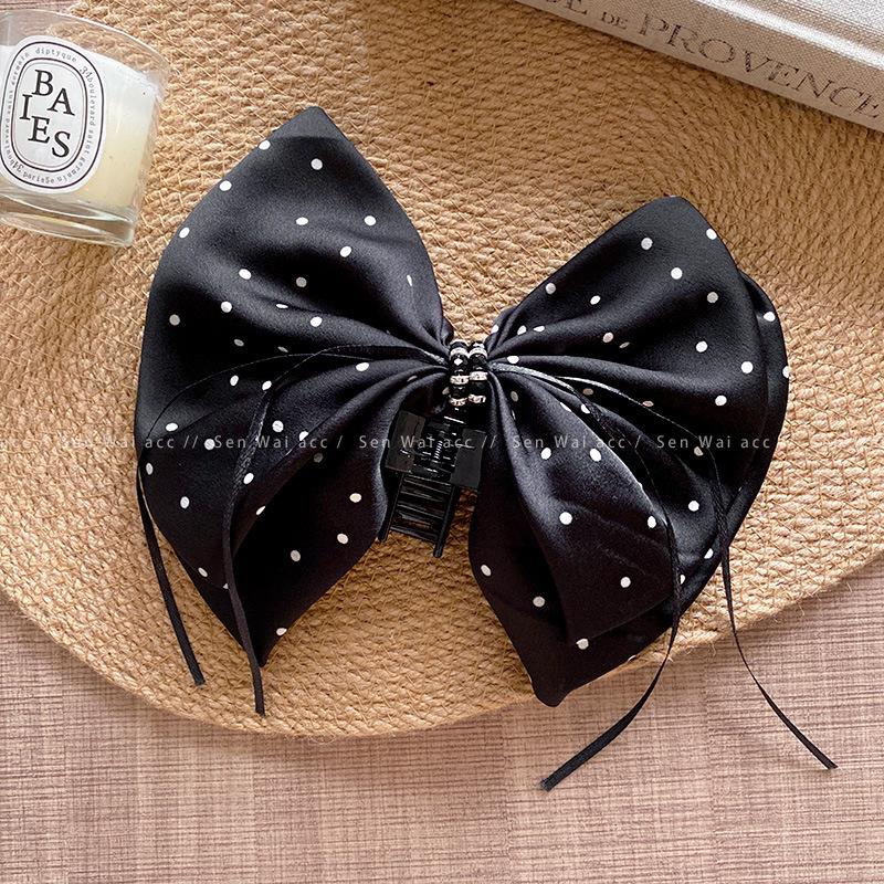 

Black Gypsy streamer, bow, ponytail, grab clip, broken diamond hairpin, female back head, hair, half tied headdress