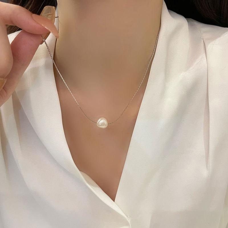 Simple Design Pearl Necklace Temperament French Retro Hong Kong Style Decoration Fashionable Sweet Trendy
