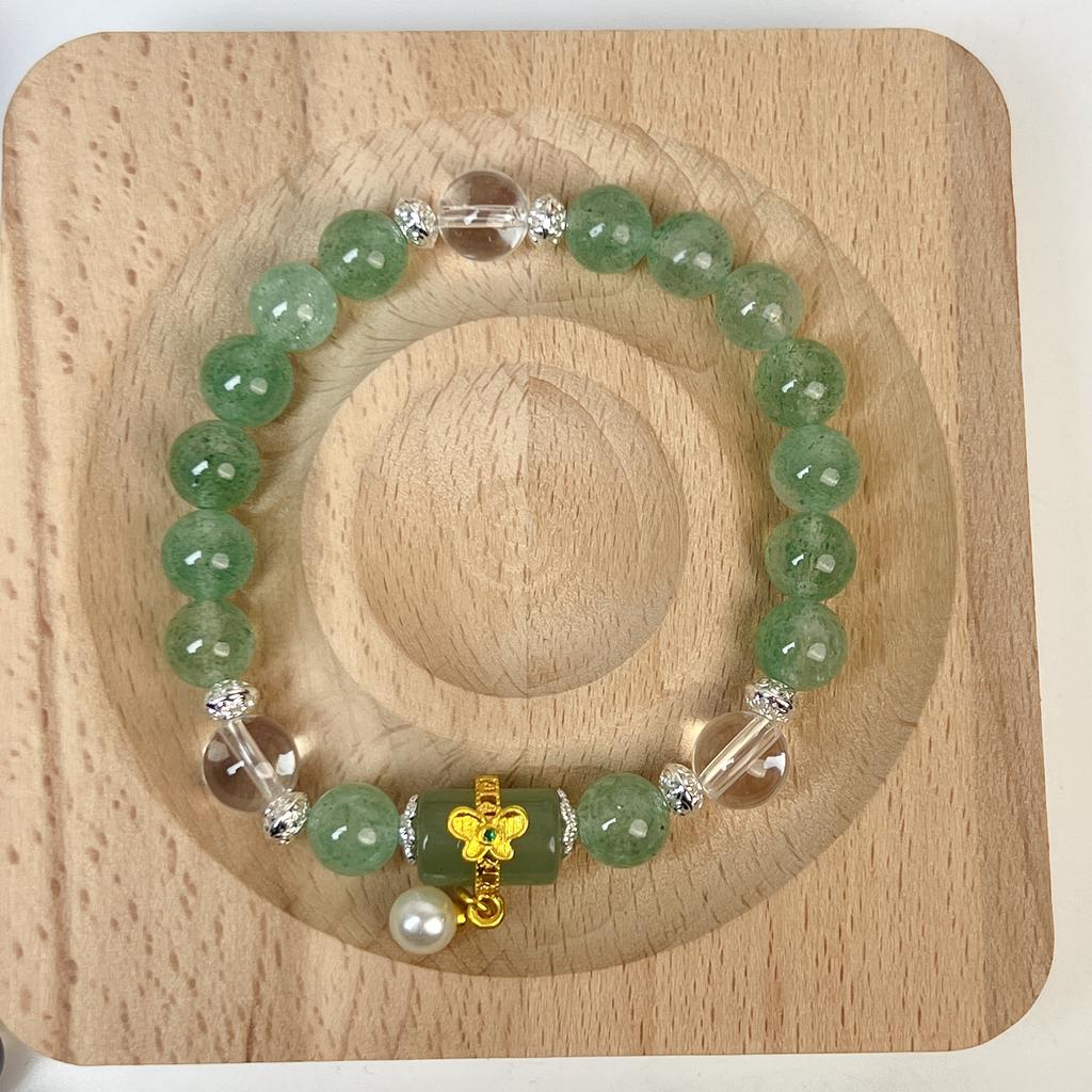 Natural Crystal Green Strawberry Crystal Bracelet Bangles Women Fashion Jewelry Accessories Gift