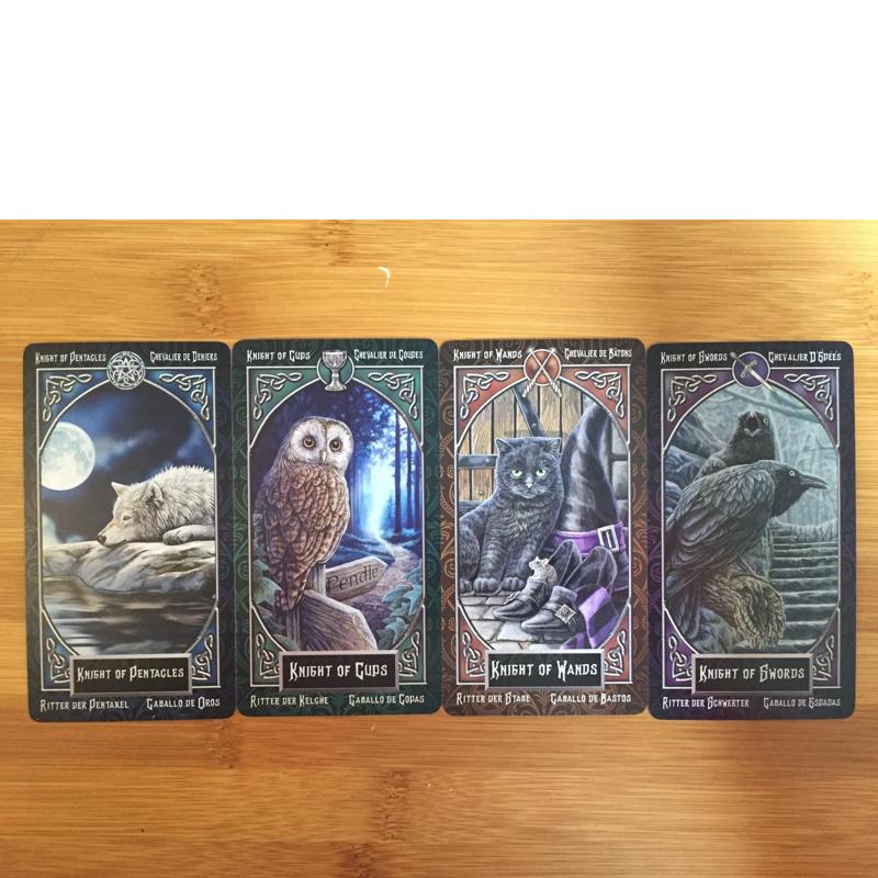 Familiars Tarot Deck Leisure Party Board Game Fortune-telling Prophecy Oracle Cards