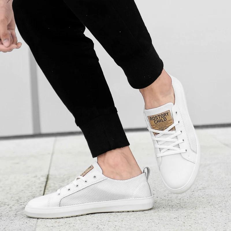 Men Casual Shoes 2025 Fashion  Comfortable Men Sneakers Solid Color White Shoes Summer Mesh Men Shoes