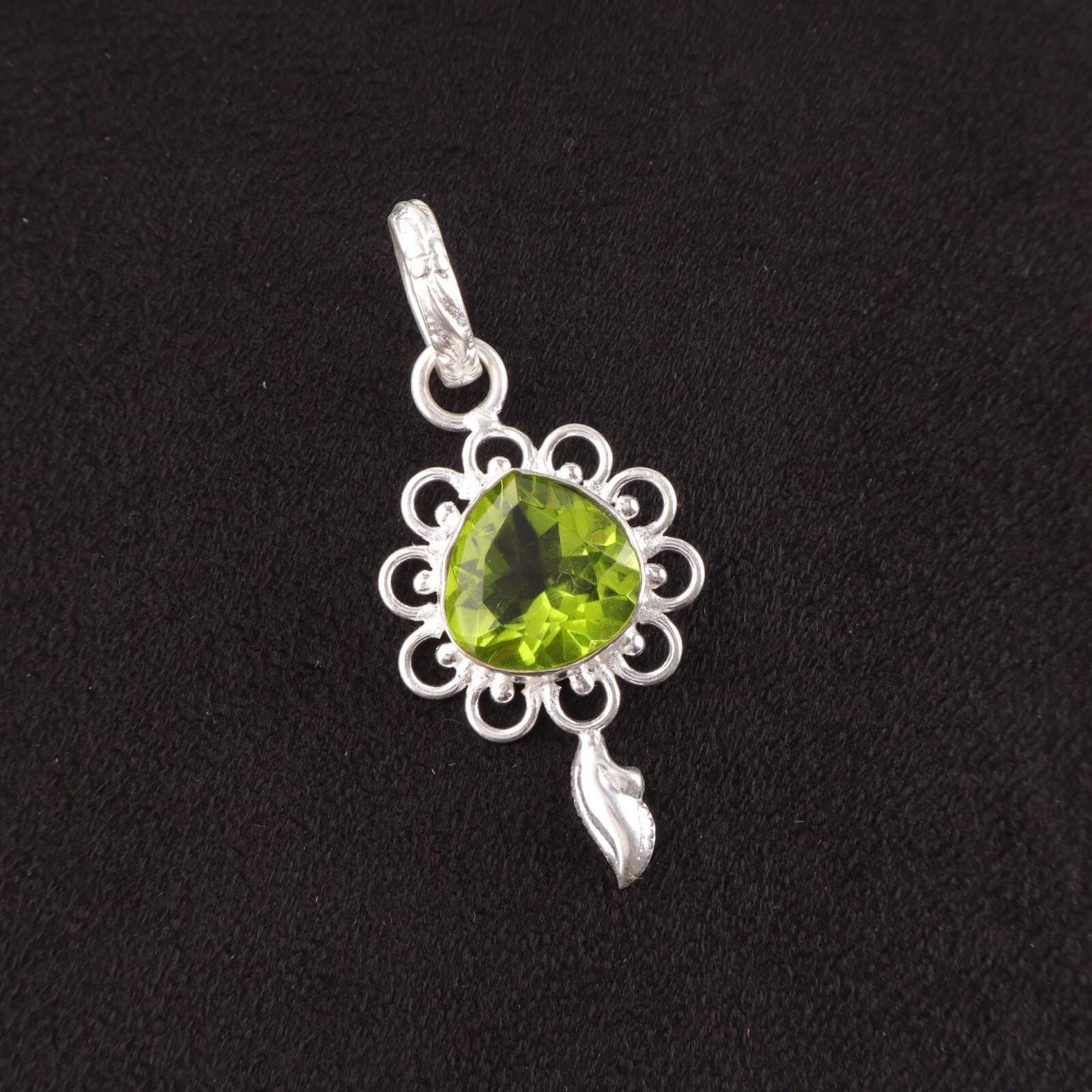 

Сердце Август Рождение Натуральный Перидот Подарок Дочери Новый Кулон 925 Стерлинговое Серебро PP-4-3