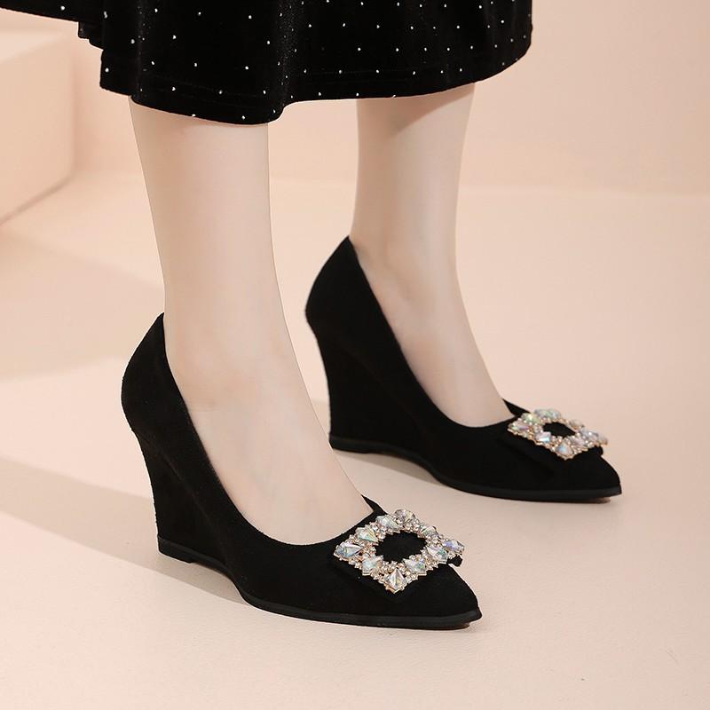 2025 autumn new slope heel single shoes women's black high heels rhinestone square buckle versatile pointed professional work shoes