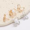 1pcs Cute Mini Brooch Pins Butterfly Flower Pearl Neckline Brooches Shirt Collar Lapel Pin Buckle Fixed Invisible Brooch Jewelry