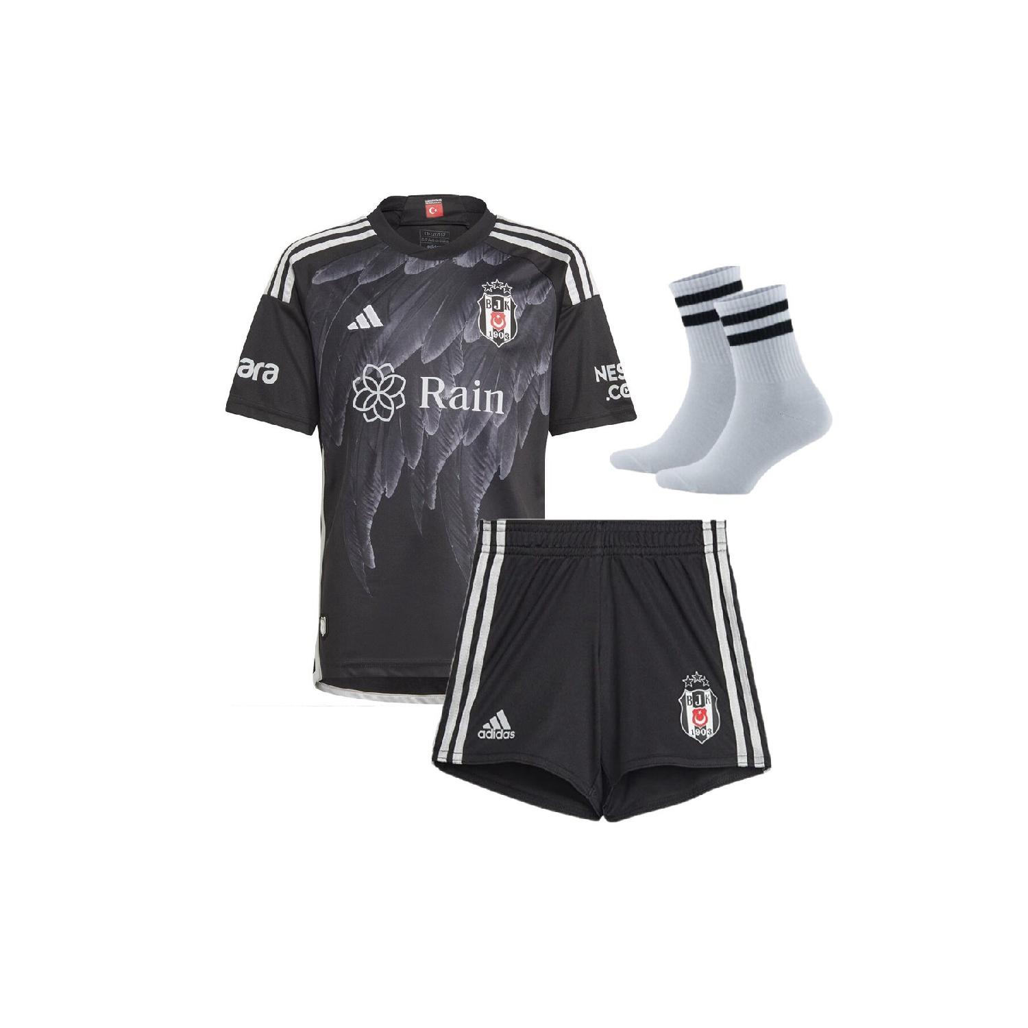 

Тренировочный футбольный трикотаж для детей