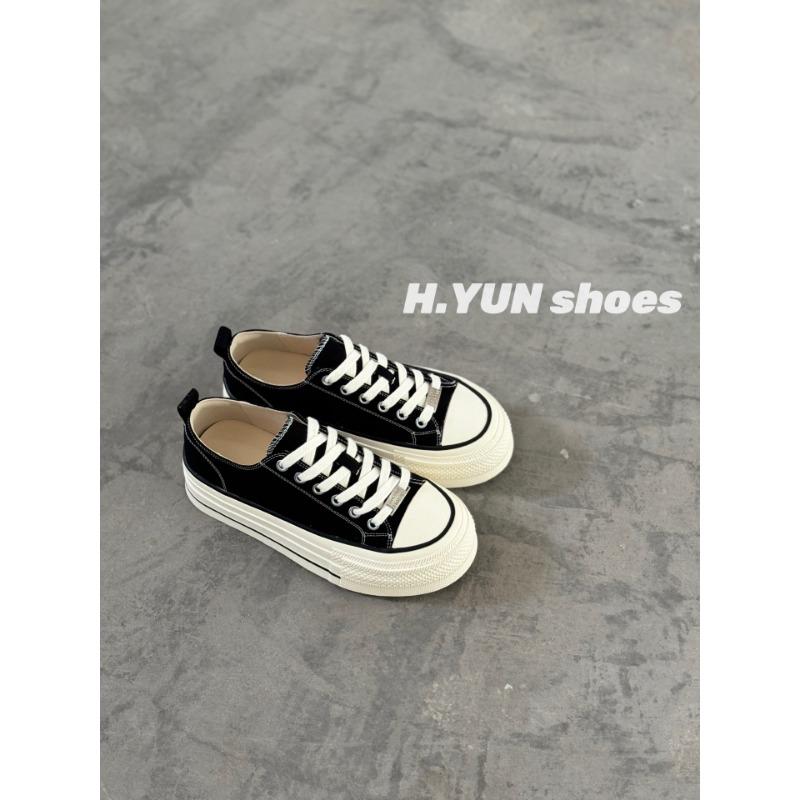 Platform Canvas Shoes Women's Spring New Round Head Muffin Bottom Lace-up Breathable Low-top Casual Sports Board Shoes