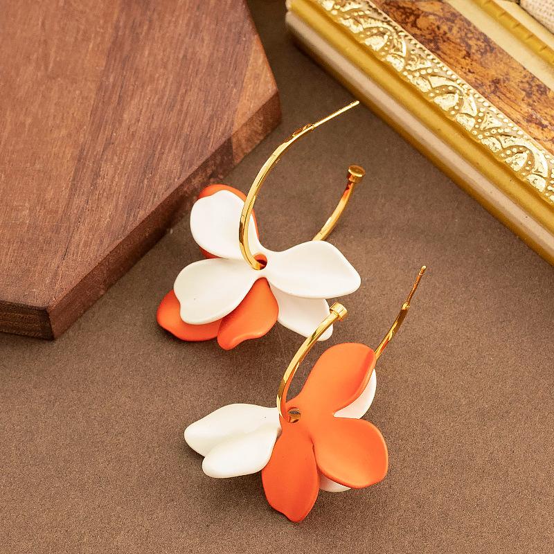 European and American fashion exaggerated atmosphere irregular dripping oil paint petal earrings light luxury fashionable high-end earrings