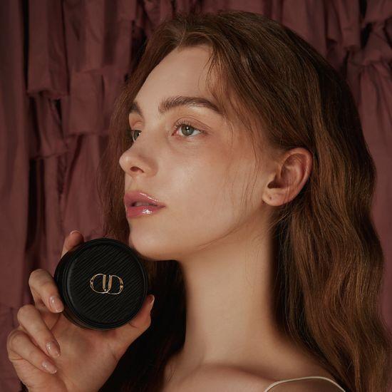 Chere Jeanne Fondant Matte Parfait Cushion 14g