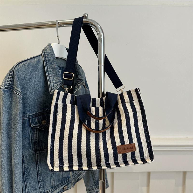 

Women s Striped Pattern Tote Bag, Summer Casual Large Capacity Shoulder Crossbody Bag, Versatile Commuter Bag темно-синього кольору