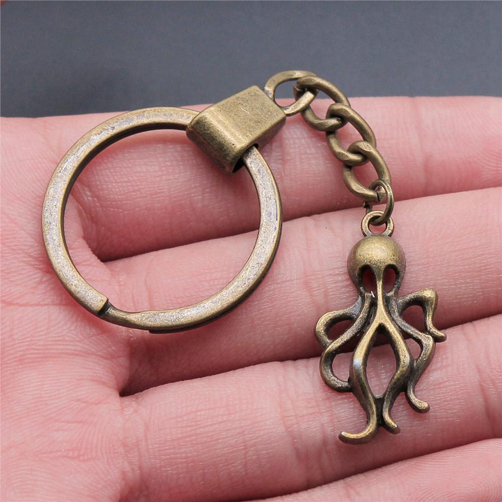 Marine Life Turtle Ocean Creature Pendant Antique Bronze Metal Keychain with 30mm Ring for Men Fashion Gift