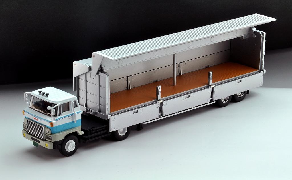 Tomica Limited Vintage Neo Maßstab Hino HE366 Flügeldach-Auflieger Fruehauf Fertigmodell 1/64 LV-N167a (Nippon FPR239) Weiß/Blau,