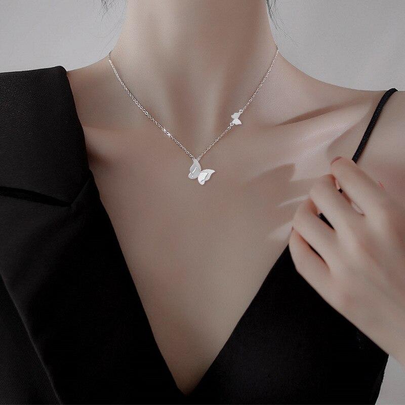 Mihan Zircon Butterfly Pendant Necklace Light Luxury Crystal Sweet Korean Temperament Chain Necklace For  Women Jewelry Gifts