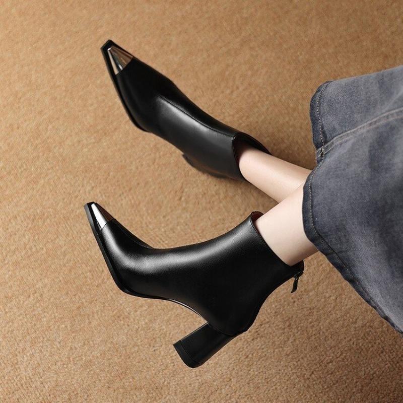 Fashion Women's Fashion Thick Heel Single Boots Winter New Metal Pointed Head Back Zipper Anti-slip Wear-resistant Short Boots