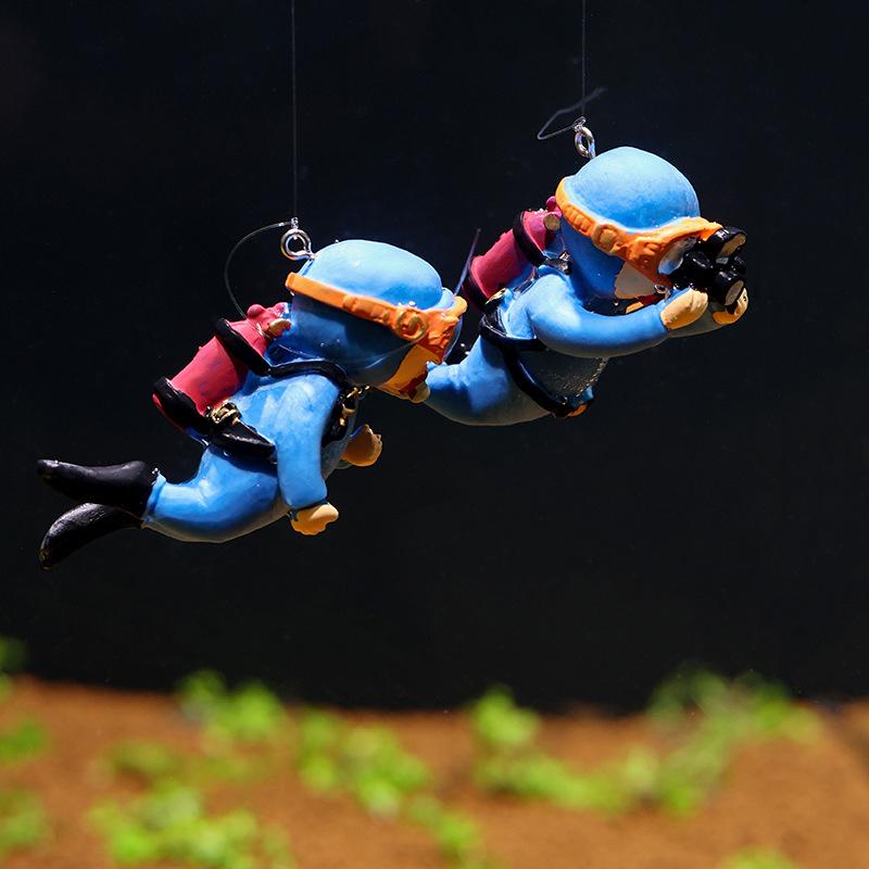 Floating Diver Fish Tank Decorations Cute Resin Frogman Aquarium Ornaments