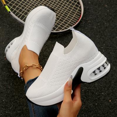 Innere Höherschuhe Sommer Neu Einfarbige Fly-Woven Atmungsaktive Mesh Luftkissen Plateau-Schuhe Sehen Dünn Aus