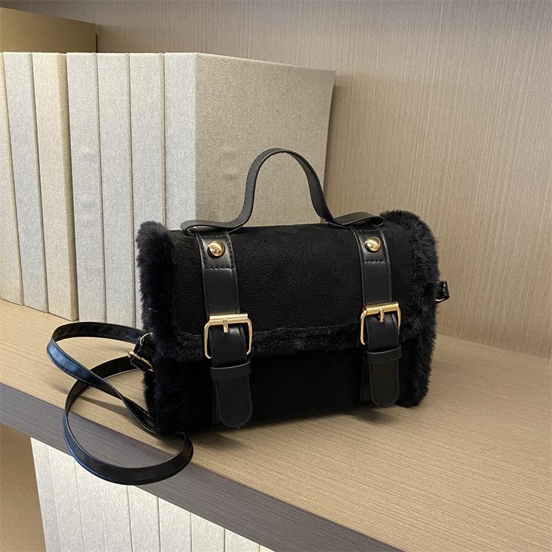 New Fashion Winter Plush Crossbody Bag Minimalist Street Style Small Square Bag