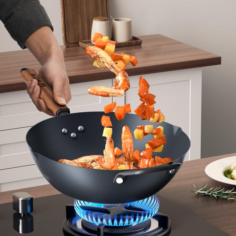 Kambach 32cm Titanium Cast Iron Wok