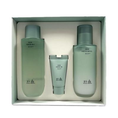 Čisté Artemisia Zklidňující duo pro hydrataci — Pleť (Toner) 150 ml + Emulze 125 ml (Soubor)