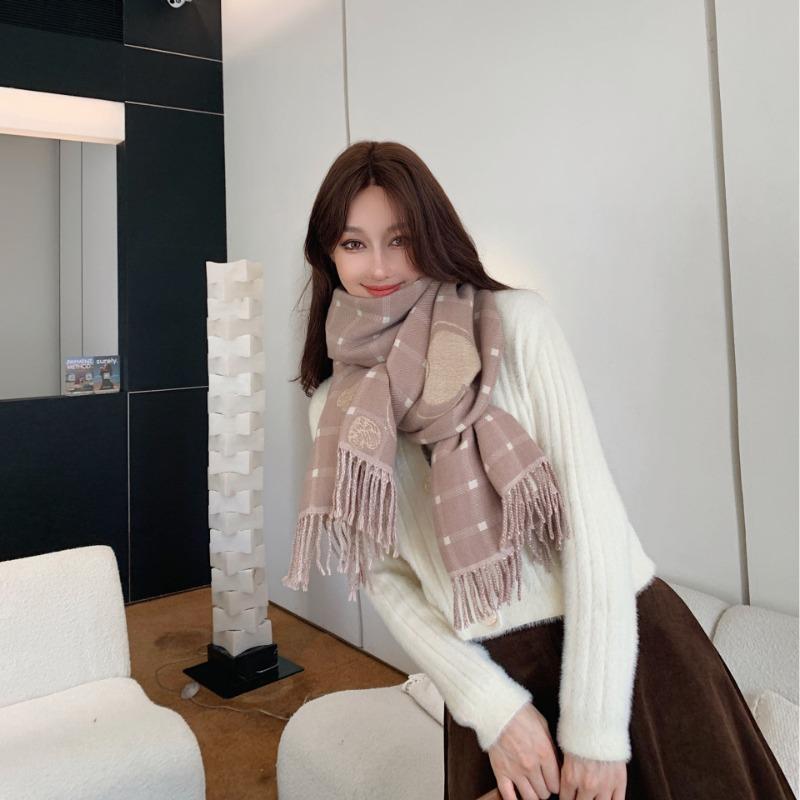 Love plaid double-sided color matching imitation cashmere scarf women's autumn and winter new atmosphere senior fringed shawl