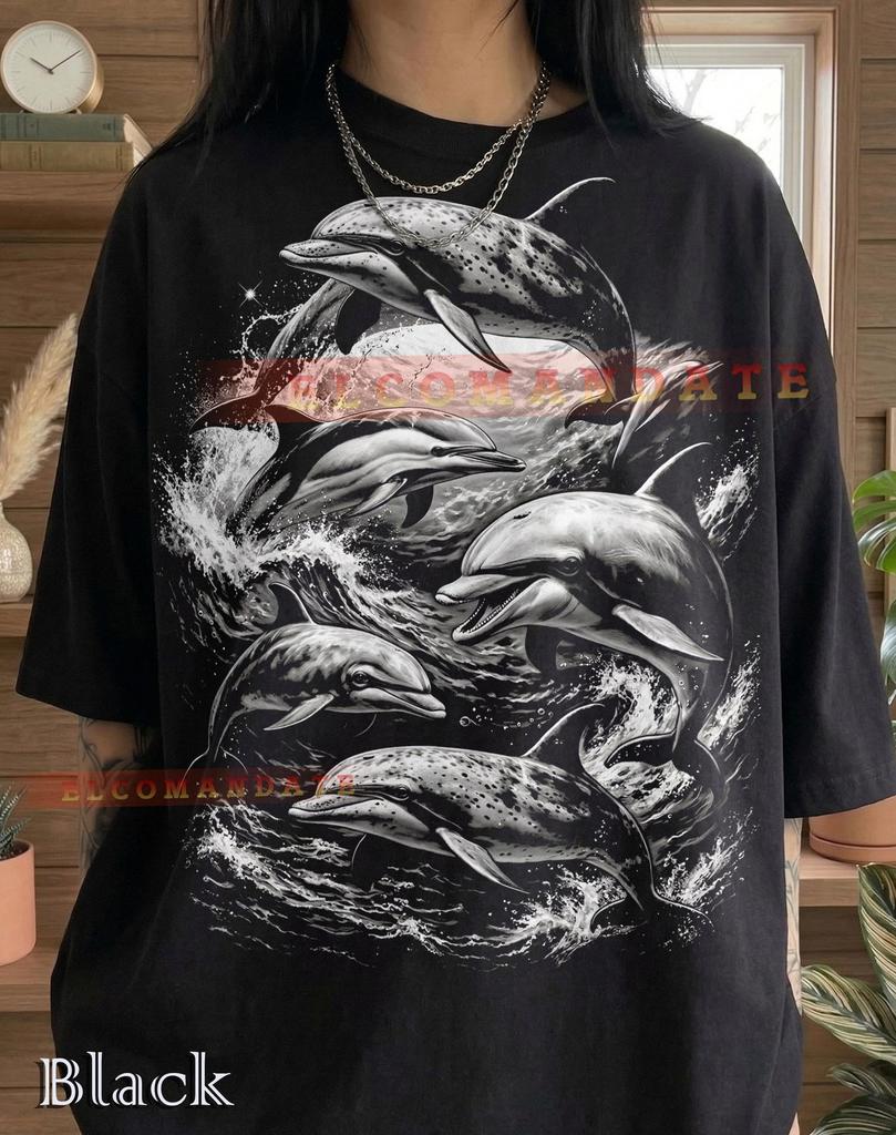 Vintage Dolphin 90s Graphic Style Comfort Colors® Tshirt, Retro Ocean Animal Lover Faded Tee, Y2K Streetwear Marine Life Gift