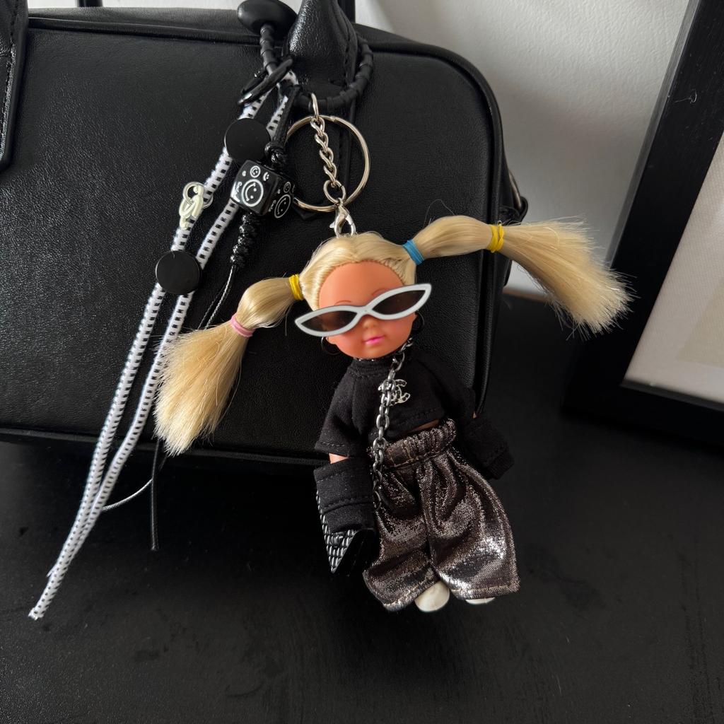 Trendy Sunglasses Sweet Cool Silicone Doll Bag Decorative Pendant Retro Keychain