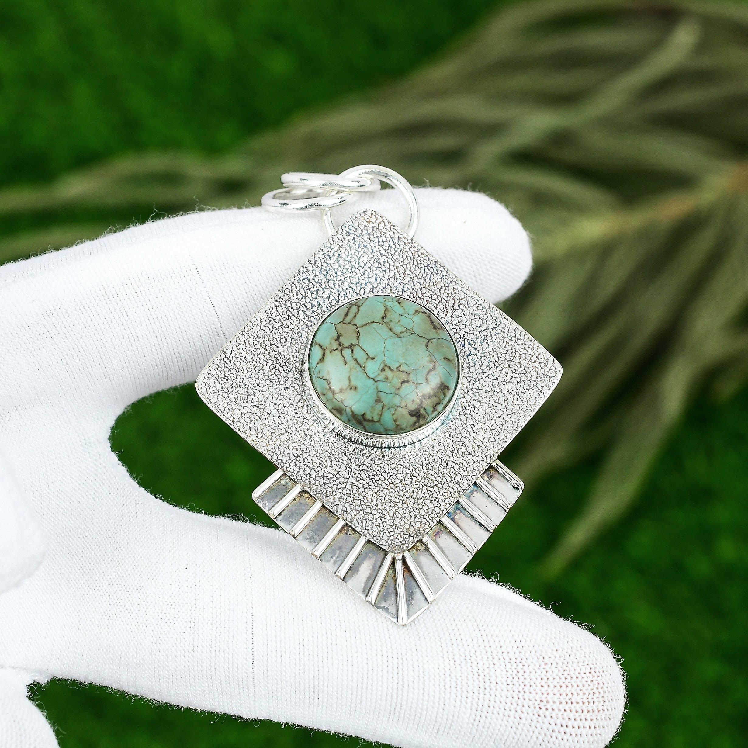 

Natural Tibetan Turquoise Gemstone Pendant Blue 925 Sterling Silver Jewelry